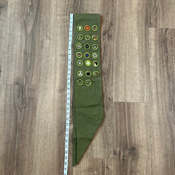 Vintage Boy Scouts of America BSA Sash with 20 Merit Insignia Patches Badges - Picture 9 of 10